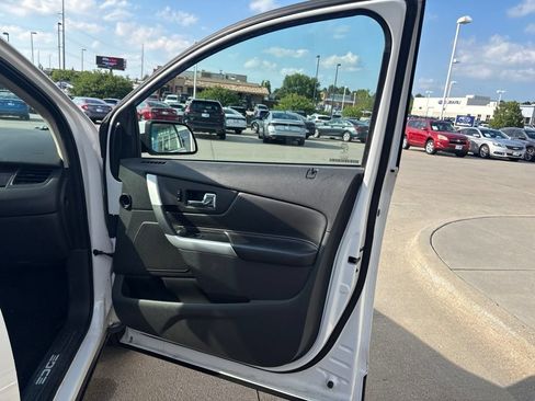 Used 2014 Ford Edge Limited w/ Equipment Group 302A FWD image 25