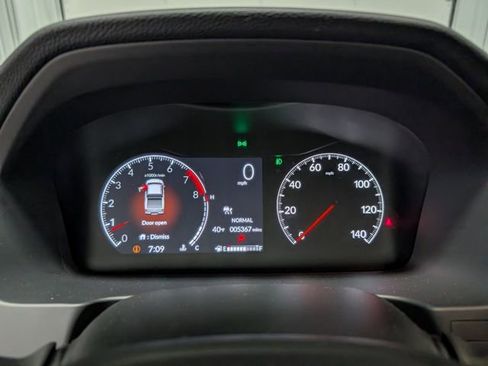 Used 2025 Honda Ridgeline Black Edition image 17