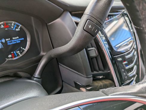 Used 2017 Cadillac Escalade Platinum AWD/4WD image 75