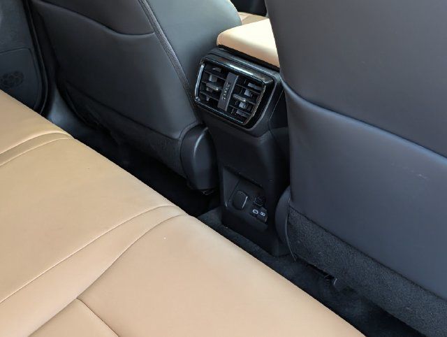 Used 2024 Lexus NX 250 FWD image 32