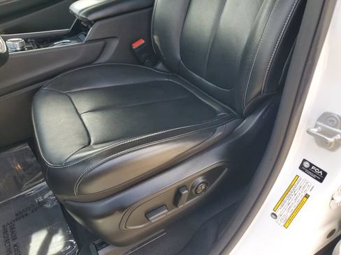 Certified 2022 Jeep Grand Cherokee L Limited RWD image 27