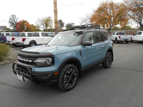 Used 2021 Ford Bronco Sport Outer Banks image 1