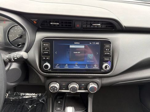 Used 2024 Nissan Kicks SV FWD image 29