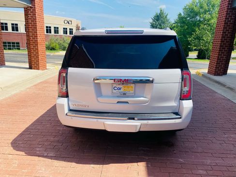 Used 2016 GMC Yukon Denali w/ Open Road Package image 5