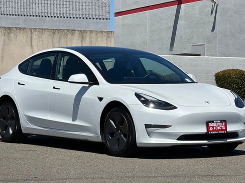 Used 2023 Tesla Model 3 Long Range AWD/4WD image 5