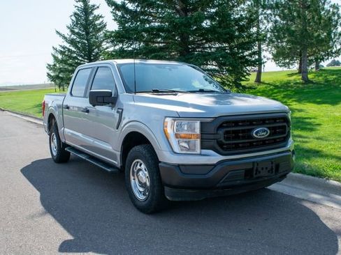 Used 2021 Ford F150 XL w/ Trailer Tow Package image 8