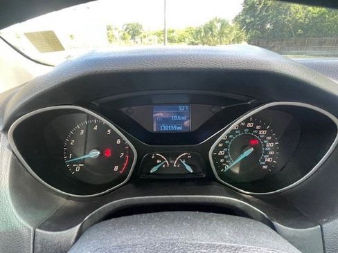 Used 2012 Ford Focus S FWD image 9