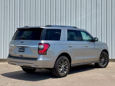 Used 2021 Ford Expedition Limited AWD/4WD image 6