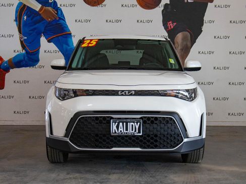 Used 2025 Kia Soul S image 19