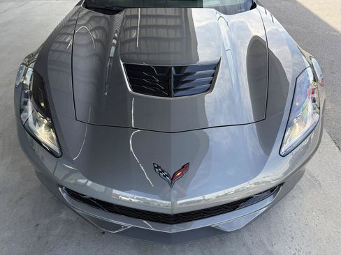 Used 2016 Chevrolet Corvette Z06 Coupe w/ 3LZ w/ 3LZ Preferred Equipment Group RWD image 3