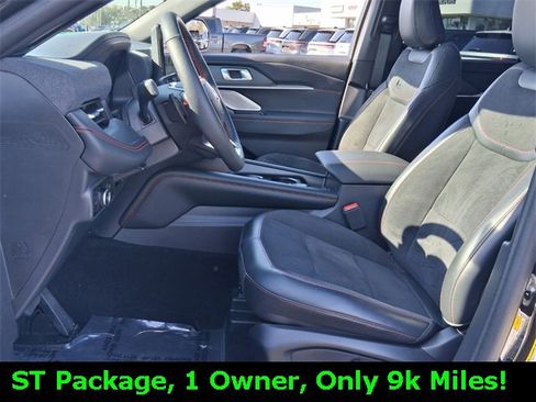 Used 2025 Ford Explorer ST w/ Sun And Sound Package image 10