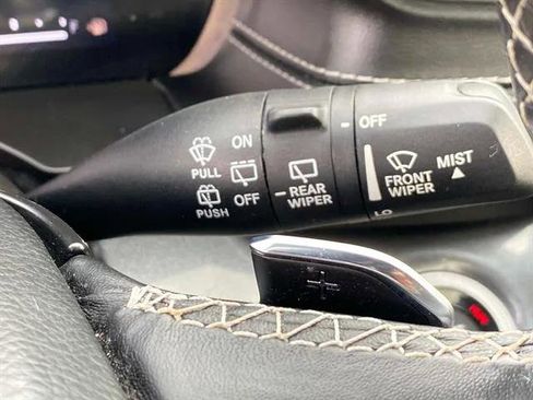 Certified 2021 Jeep Grand Cherokee L Laredo image 19