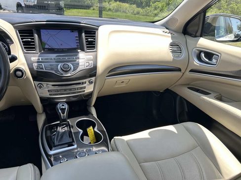Used 2019 INFINITI QX60 Luxe w/ Essential Package FWD image 22