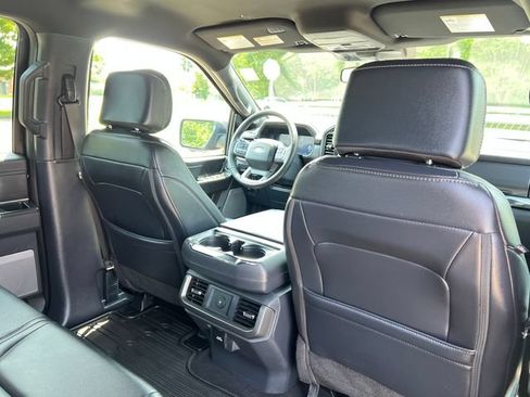 Used 2025 Ford F150 Lariat w/ Equipment Group 501A Mid AWD/4WD image 33