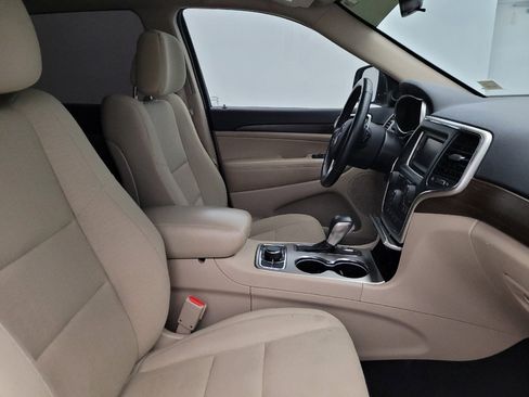 Used 2016 Jeep Grand Cherokee Laredo w/ Quick Order Package 23E image 21