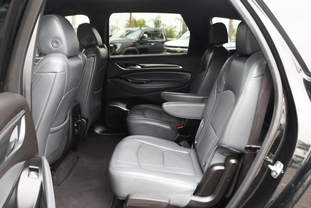 Used 2024 Buick Enclave Essence w/ Sport Touring Edition FWD image 37