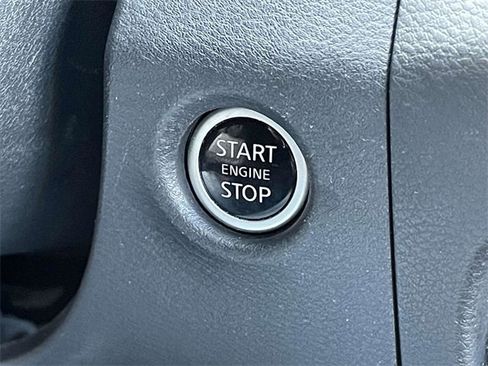 Used 2023 Nissan Frontier PRO-4X w/ Pro-4X Premium Package image 28