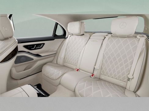 New 2026 Mercedes-Benz S 580 4MATIC Sedan image 43