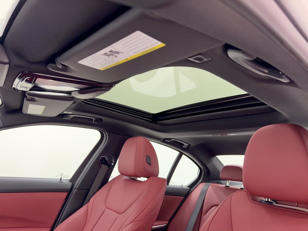 New 2026 BMW M340i RWD image 27