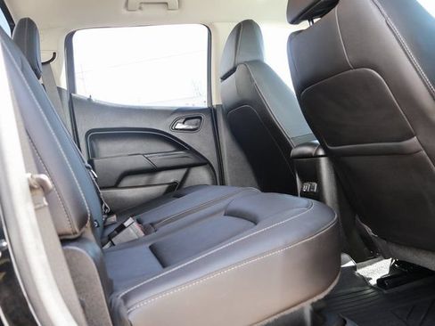 Used 2022 Chevrolet Colorado ZR2 AWD/4WD image 11