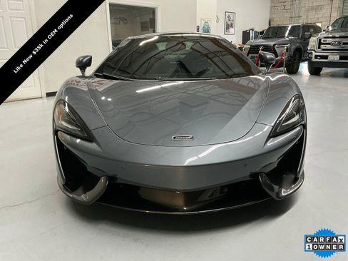 Used 2017 McLaren 570S image 3