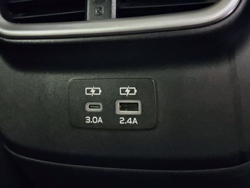 Used 2025 Subaru Outback Onyx Edition AWD/4WD image 42