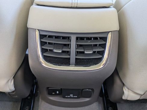 Used 2024 Chevrolet Malibu LT image 14