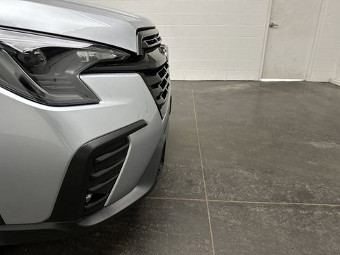 Used 2025 Subaru Ascent Bronze Edition w/ Popular Package #2 image 2