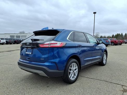 Used 2024 Ford Edge SEL w/ Convenience Package AWD/4WD image 6