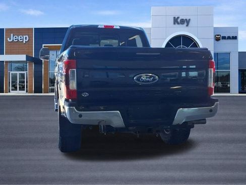 Used 2019 Ford F250 Lariat w/ Lariat Ultimate Package AWD/4WD image 6