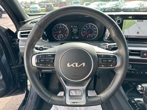 Used 2023 Kia K5 GT-Line image 13