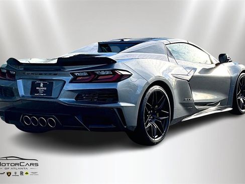 Used 2023 Chevrolet Corvette Z06 image 10