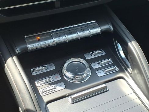 New 2026 Lincoln Nautilus Reserve w/ Jet Appearance Package AWD/4WD image 25