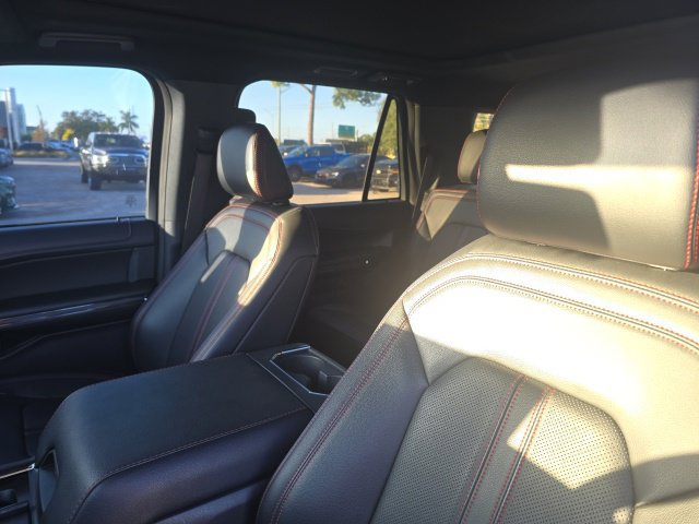 Used 2024 Ford Expedition Limited RWD image 8