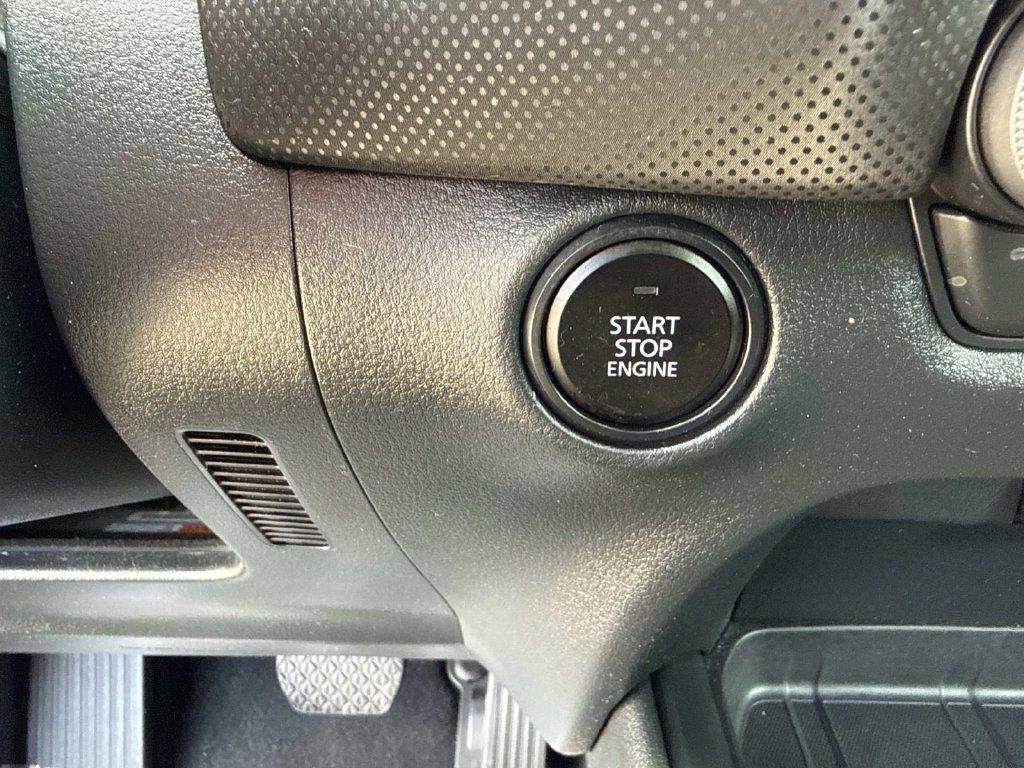 Certified 2025 MAZDA CX-50 AWD 2.5 S w/ Weather Package image 33