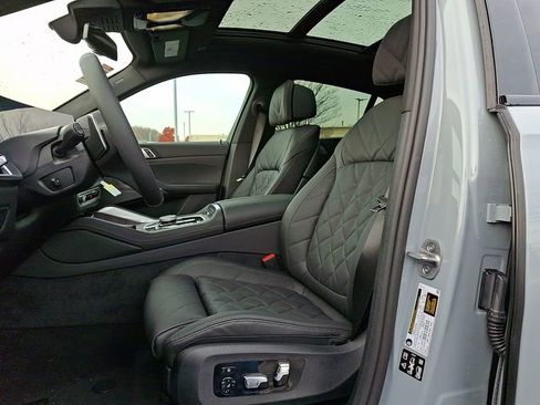 New 2026 BMW X6 xDrive40i w/ Climate Comfort Package image 11