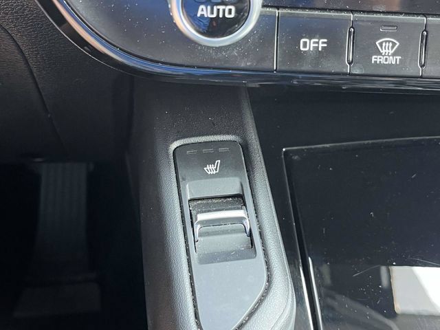 Used 2025 Kia Telluride S AWD/4WD image 35