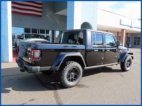 New 2026 Jeep Gladiator Willys image 7