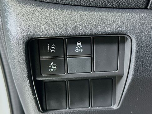 Used 2019 Honda CR-V EX image 17