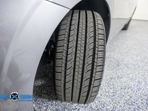 Used 2021 Hyundai Elantra SEL w/ Convenience + Premium Package FWD image 48
