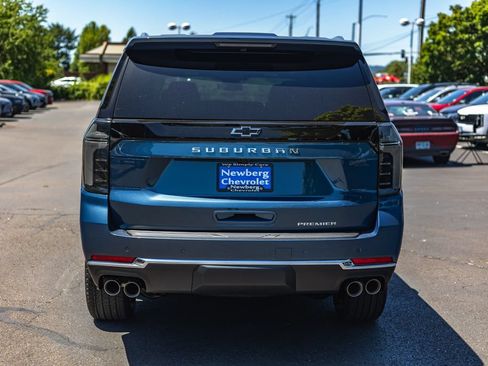 New 2026 Chevrolet Suburban Premier w/ LPO, Illumination Package AWD/4WD image 8