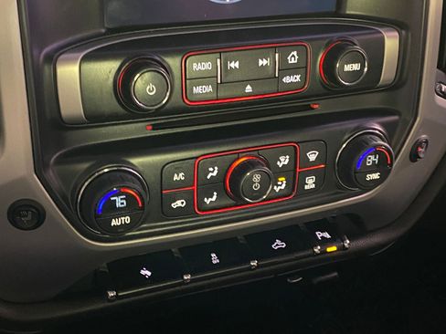 Used 2014 GMC Sierra 1500 SLE w/ SLE Value Package image 17