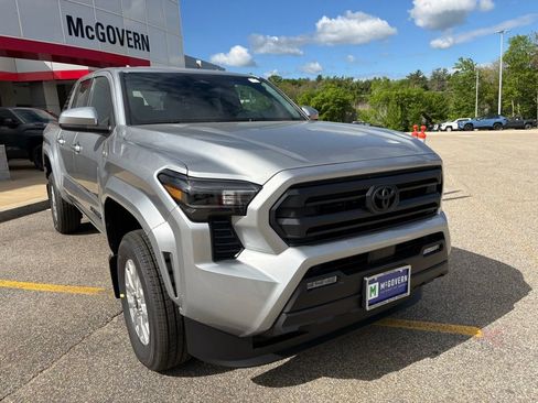 New 2026 Toyota Tacoma SR5 RWD image 7