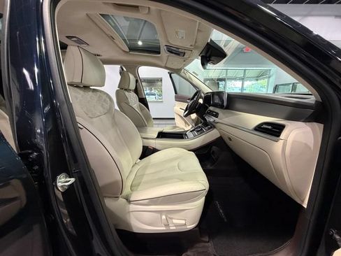 Used 2020 Hyundai Palisade Limited FWD image 13