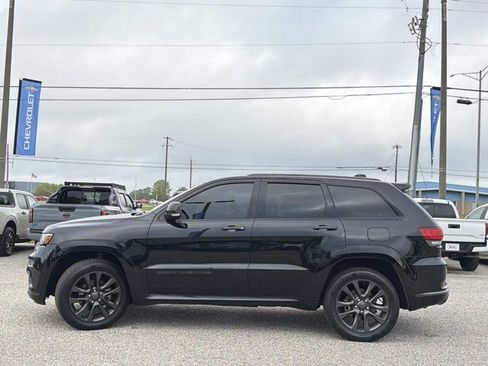 Used 2019 Jeep Grand Cherokee High Altitude RWD image 12
