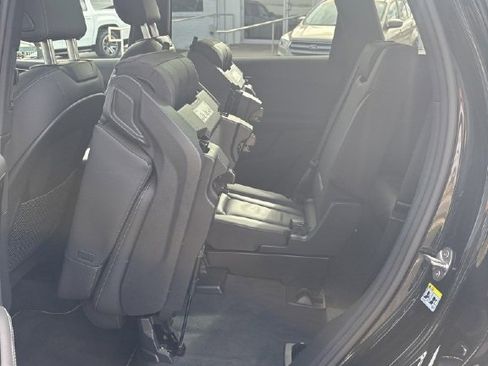 Used 2025 Audi Q7 3.0T Premium Plus image 23