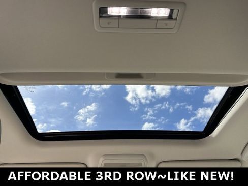 Used 2024 MAZDA CX-90 3.3 Turbo w/ Preferred Package image 18