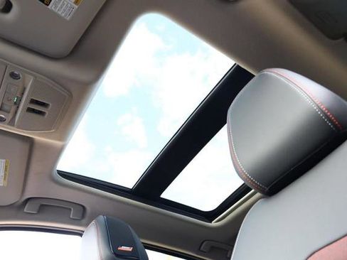 New 2026 Nissan Kicks SR w/ SR Premium Package image 9