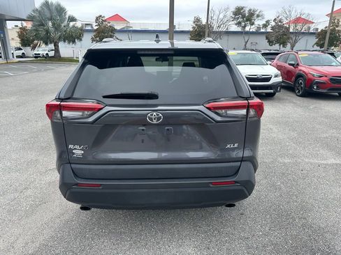 Used 2022 Toyota RAV4 XLE image 6