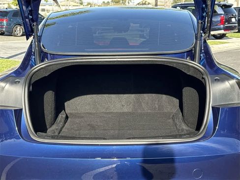 Used 2025 Tesla Model 3 Long Range image 32